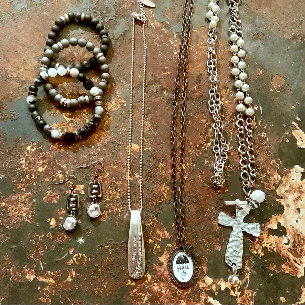 Jewelry bundle